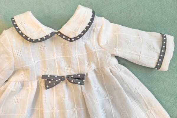 buste chemise de nuit poupée