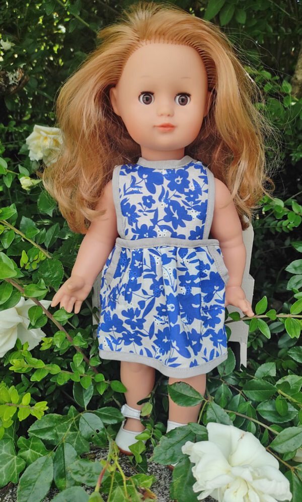 Petite robe bleue poupée Marie-Françoise 40 cm