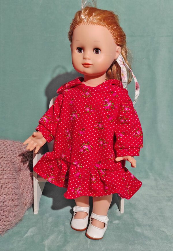 Robe à capuche poupée Marie-Françoise