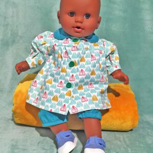 Ensemble layette blouse et bloomer poupon