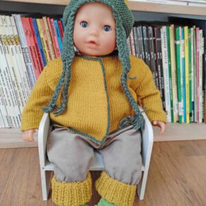 Gilet bonnet et pantalon pour poupon